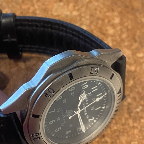 Vintage roots Relic Hunter TV show Memorabilia Field Watch Preowned - Picture 7 of 10